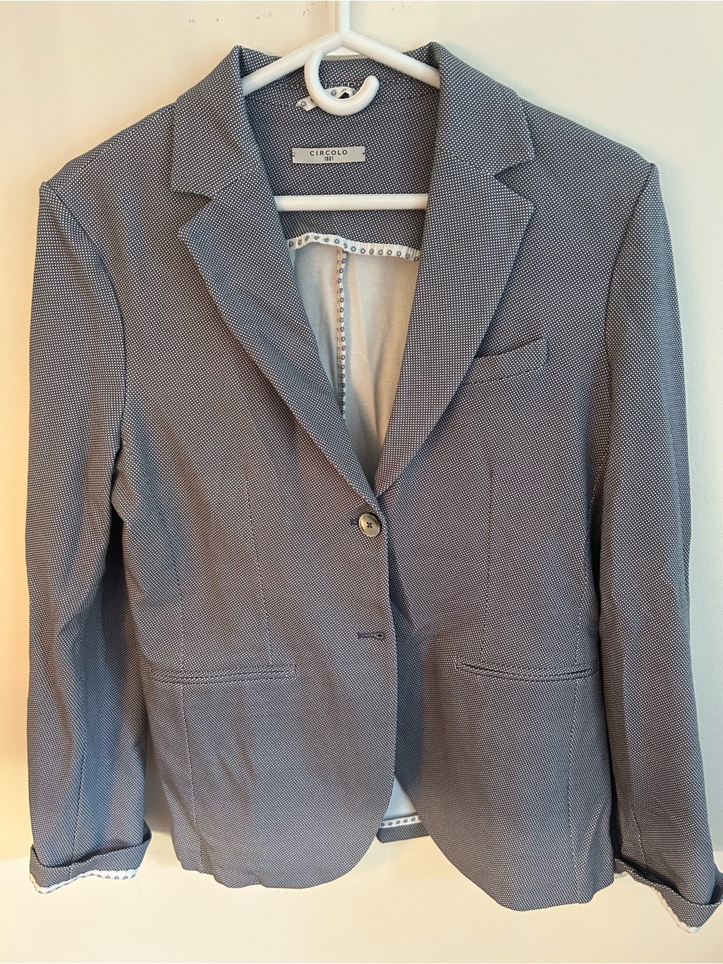 Circolo Light Blue Micro-Pattern Single-Button Blazer